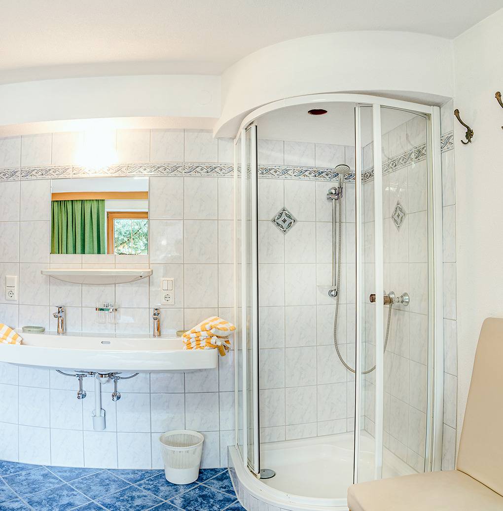70 m² Ferienwohnung ∙ 2 Schlafzimmer ∙ 5 Gäste – Bild 12