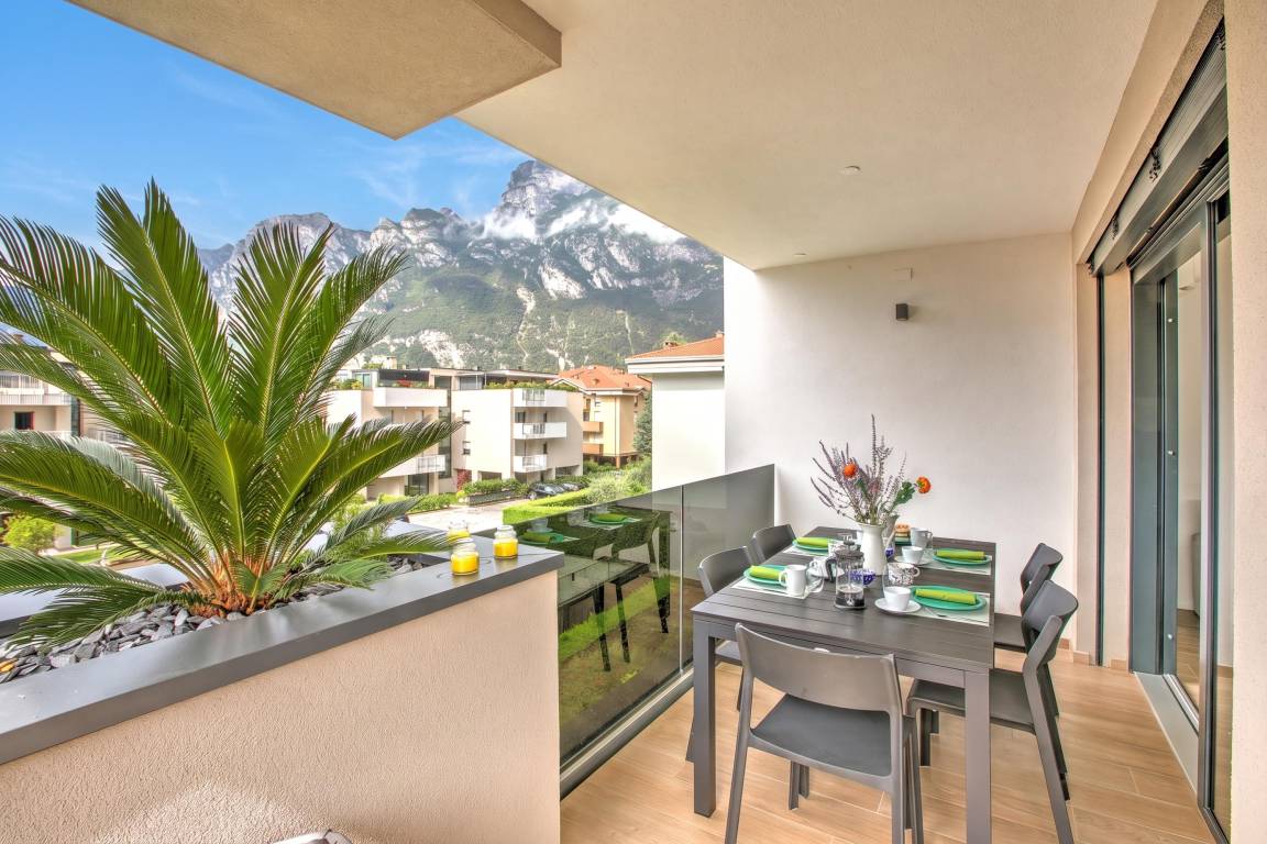 83 M² Apartamento ∙ 2 Habitaciones ∙ 4 Huéspedes - Riva del Garda