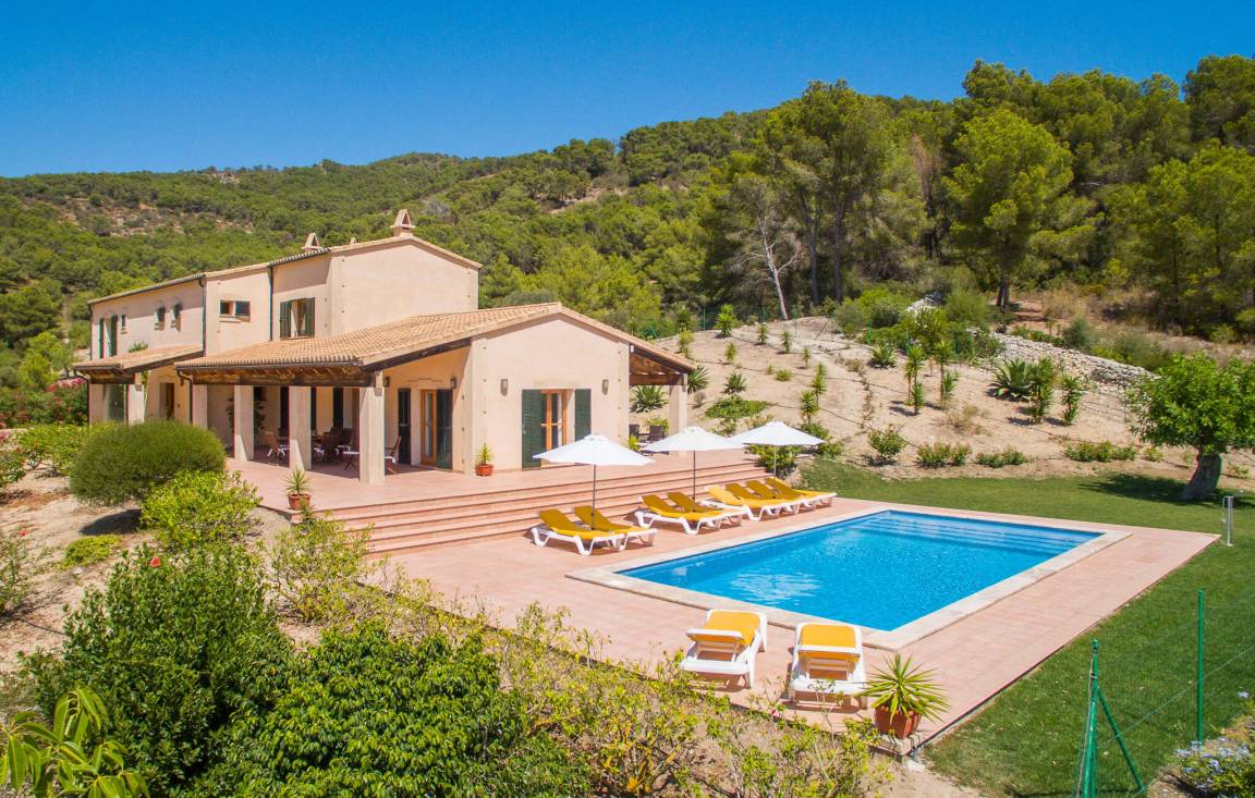 500 M² House ∙ 5 Bedrooms ∙ 10 Guests - Santanyí