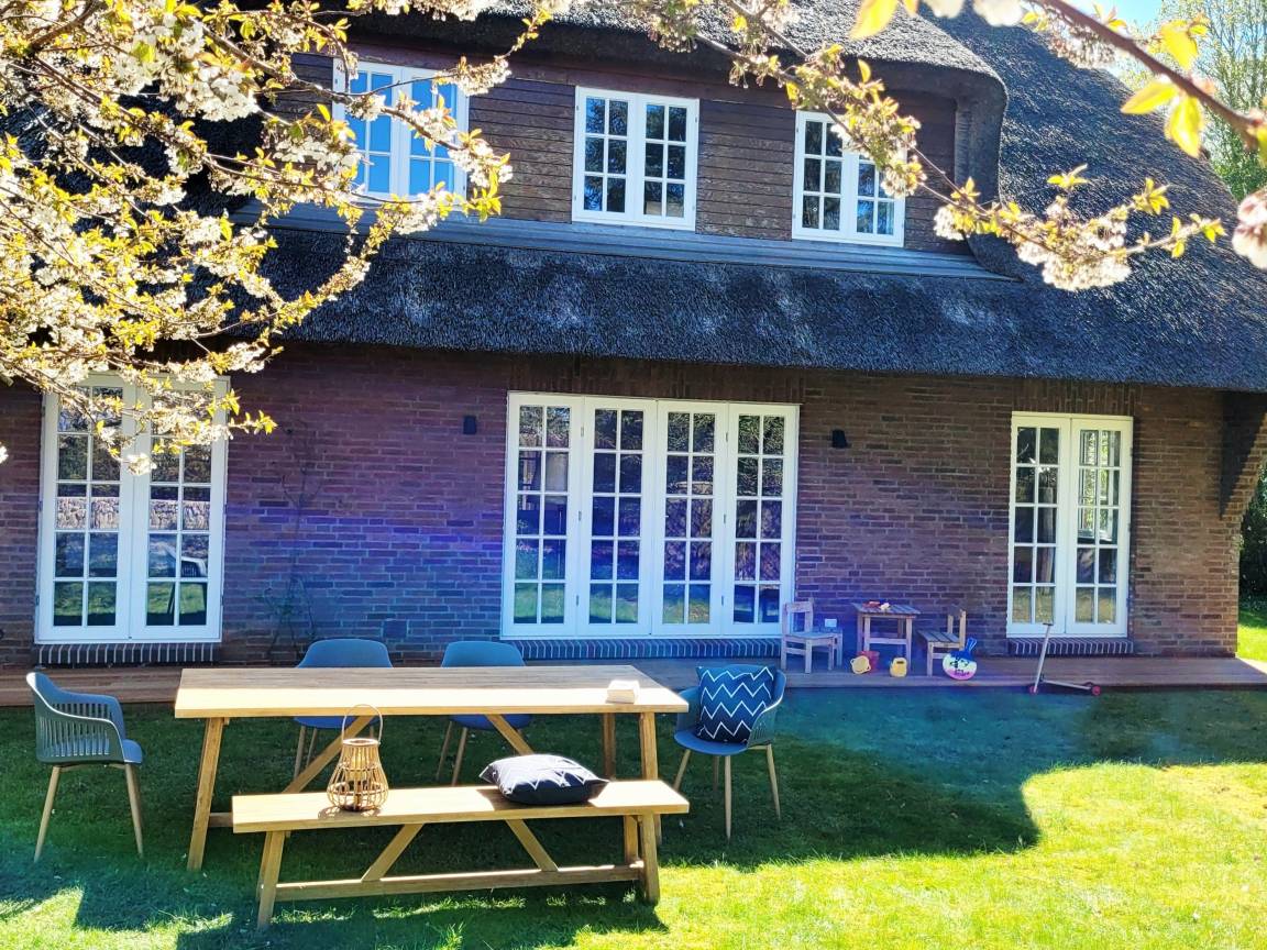 175 m² Ferienhaus ∙ 4 Schlafzimmer ∙ 8 Gäste – Bild 18