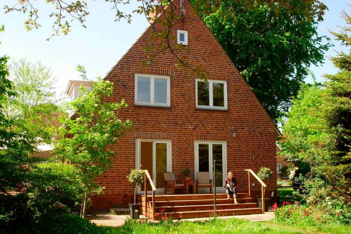 110 m² Ferienhaus ∙ 4 Schlafzimmer ∙ 8 Gäste – Bild 1