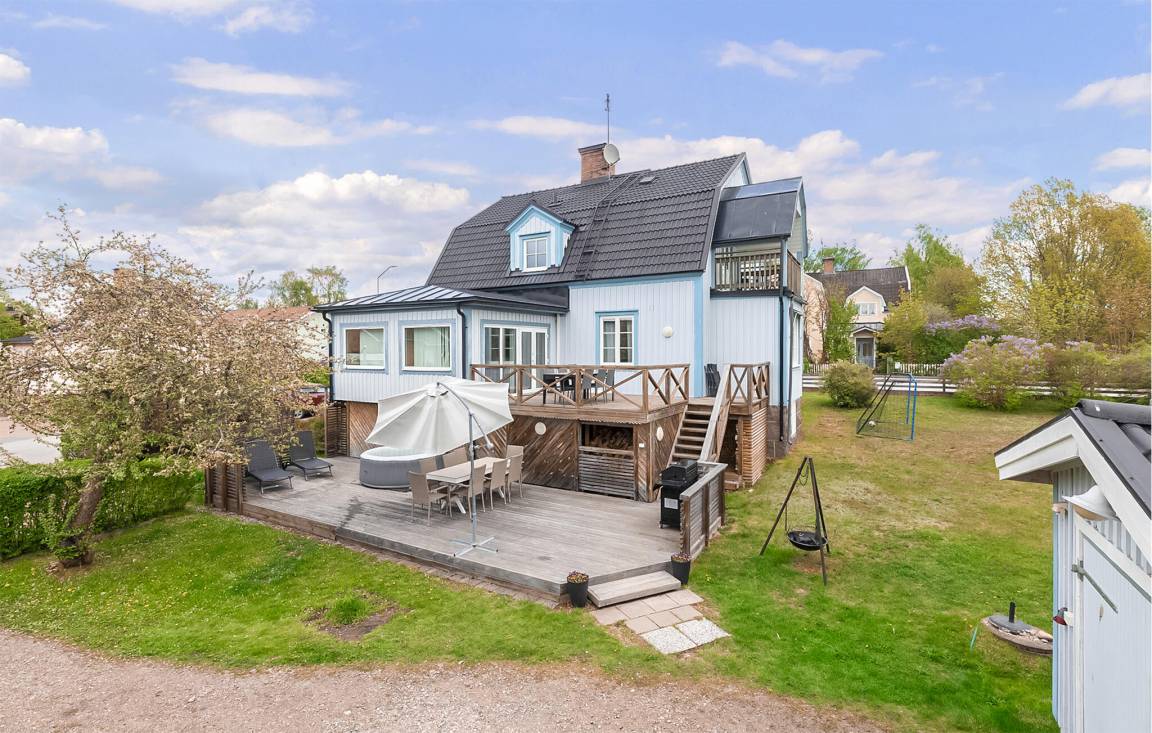 190 M² Maison De Vacances ∙ 5 Chambres ∙ 10 Personnes - Hultsfred