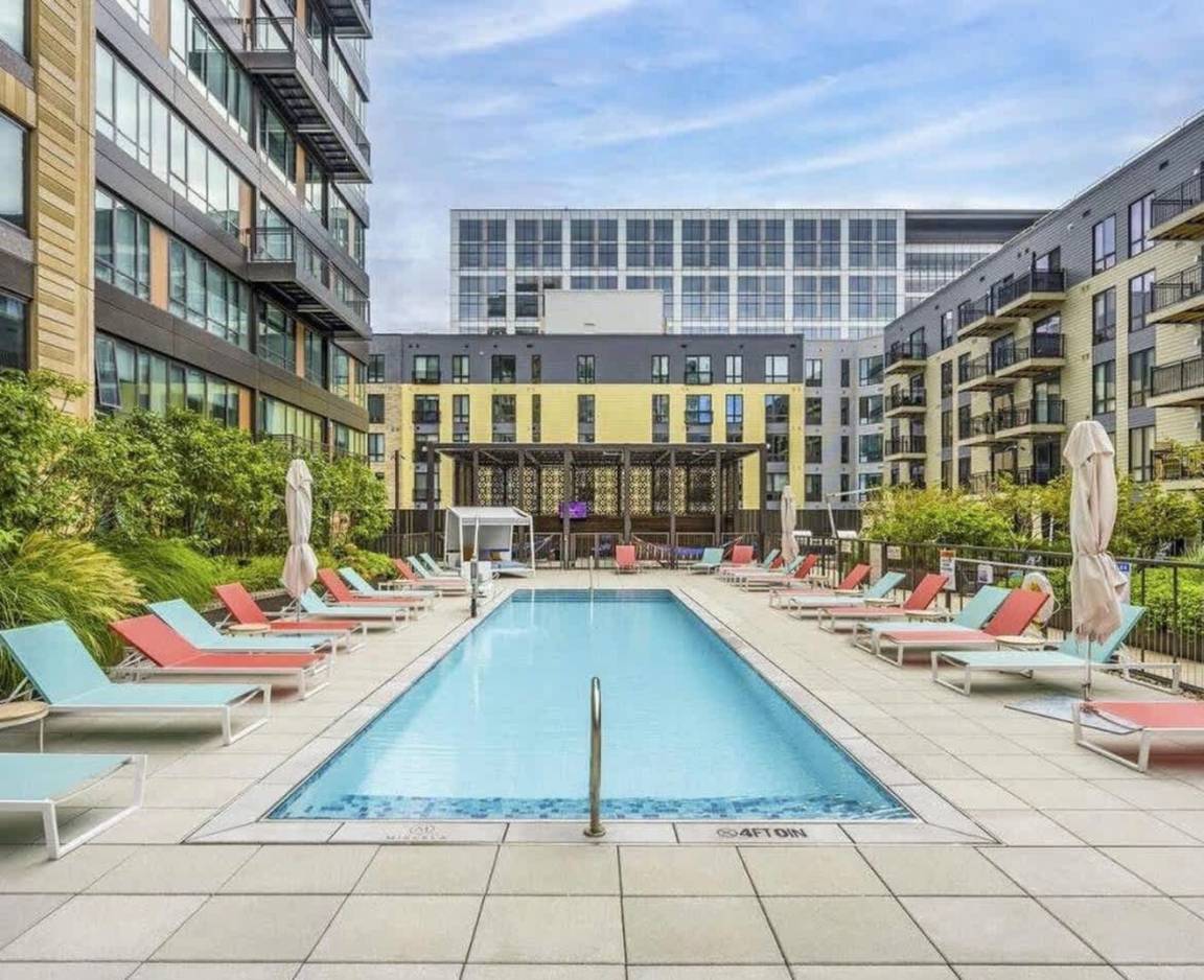 111 M² Huoneisto ∙ 2 Makuuhuonetta ∙ 6 Vierasta - Boston, MA