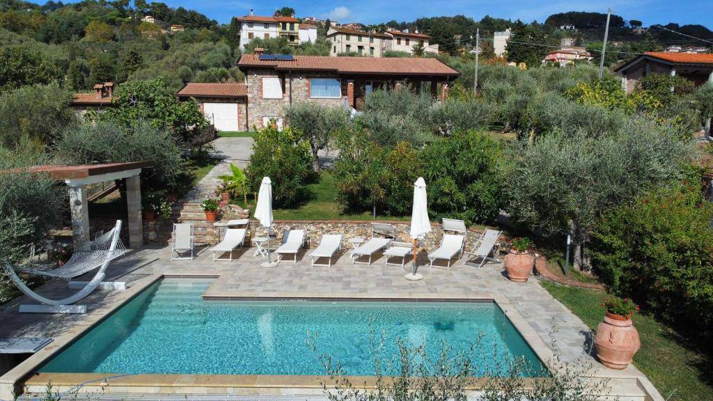 Villa ∙ 4 Habitaciones ∙ 12 Huéspedes - Forte dei Marmi