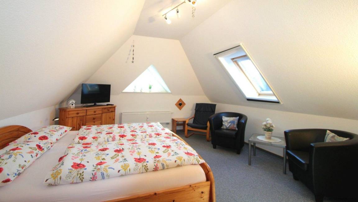 55 m² Ferienwohnung ∙ 2 Schlafzimmer ∙ 4 Gäste – Bild 8