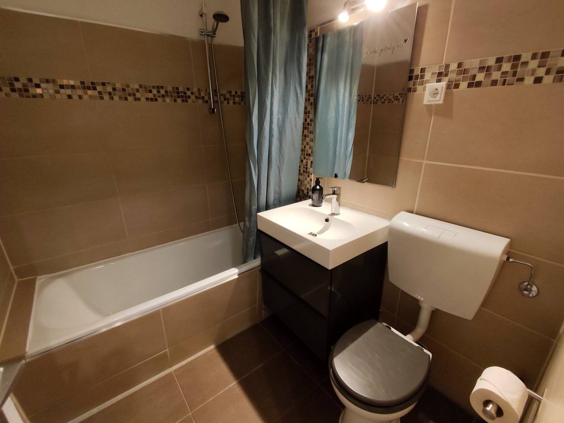 32 m² Ferienwohnung ∙ 1 Schlafzimmer ∙ 2 Gäste – Bild 2