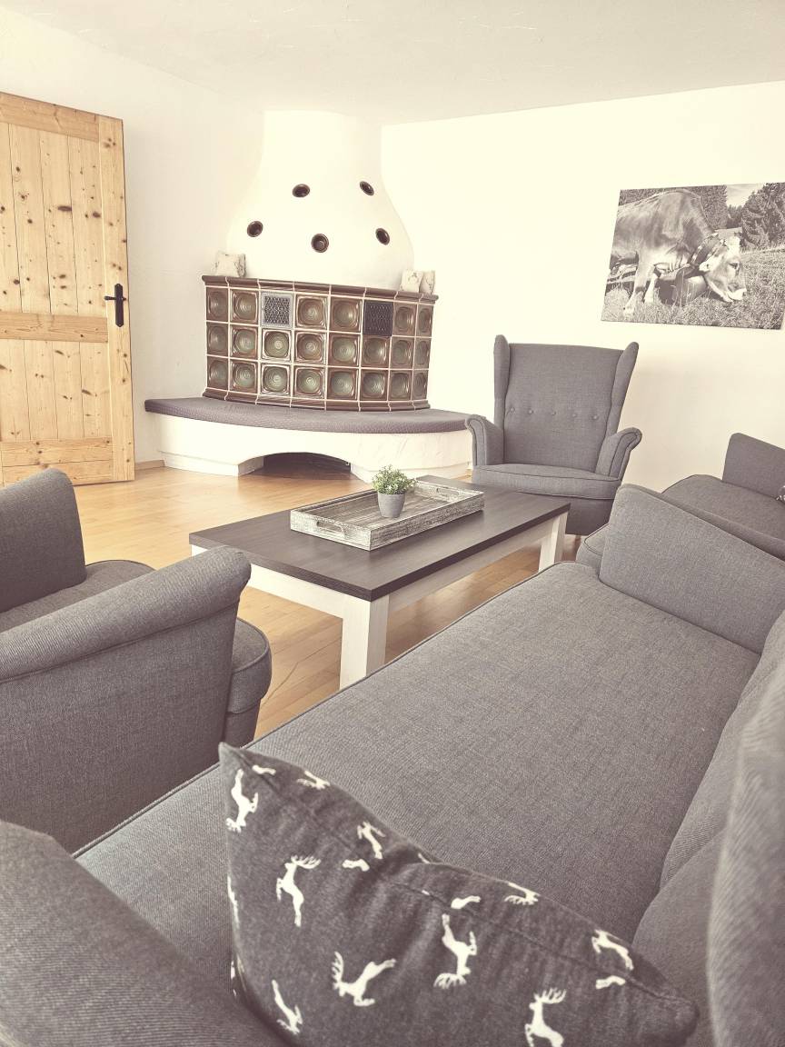153 M² Ferienwohnung ∙ 3 Schlafzimmer ∙ 8 Gäste - Bolsterlang