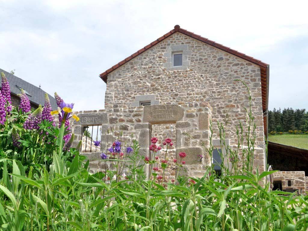 130 M² Gîte ∙ 3 Chambres ∙ 8 Personnes - Lozère