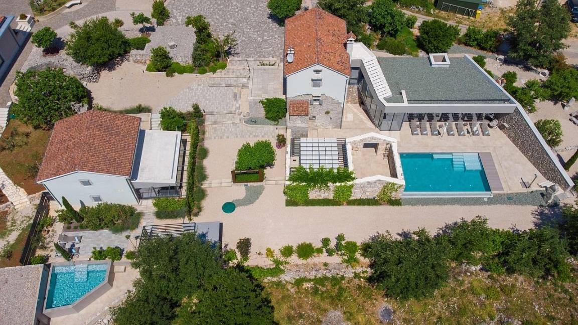 258 M² Ferienhaus ∙ 4 Schlafzimmer ∙ 10 Gäste - Cres