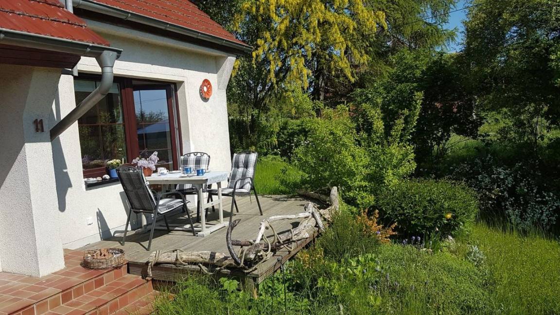 95 M² Ferienhaus ∙ 2 Schlafzimmer ∙ 9 Gäste - Sassnitz