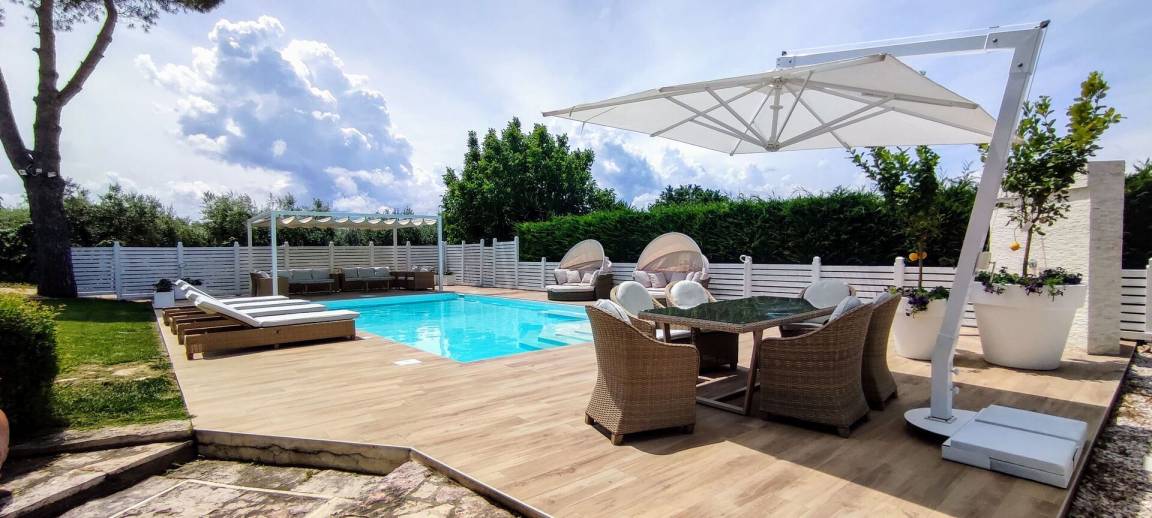 350 M² Villa ∙ 5 Schlafzimmer ∙ 10 Gäste - Vasto