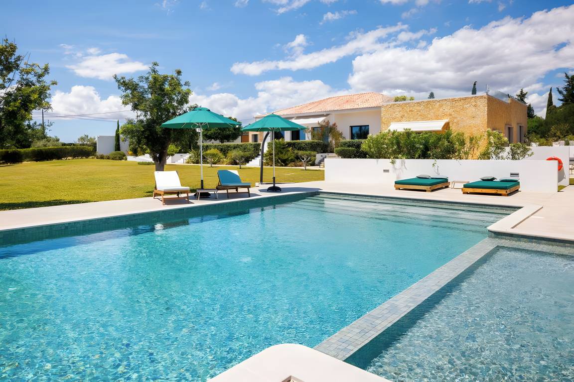 Ferienwohnung ∙ 5 Schlafzimmer ∙ 10 Gäste - Carvoeiro