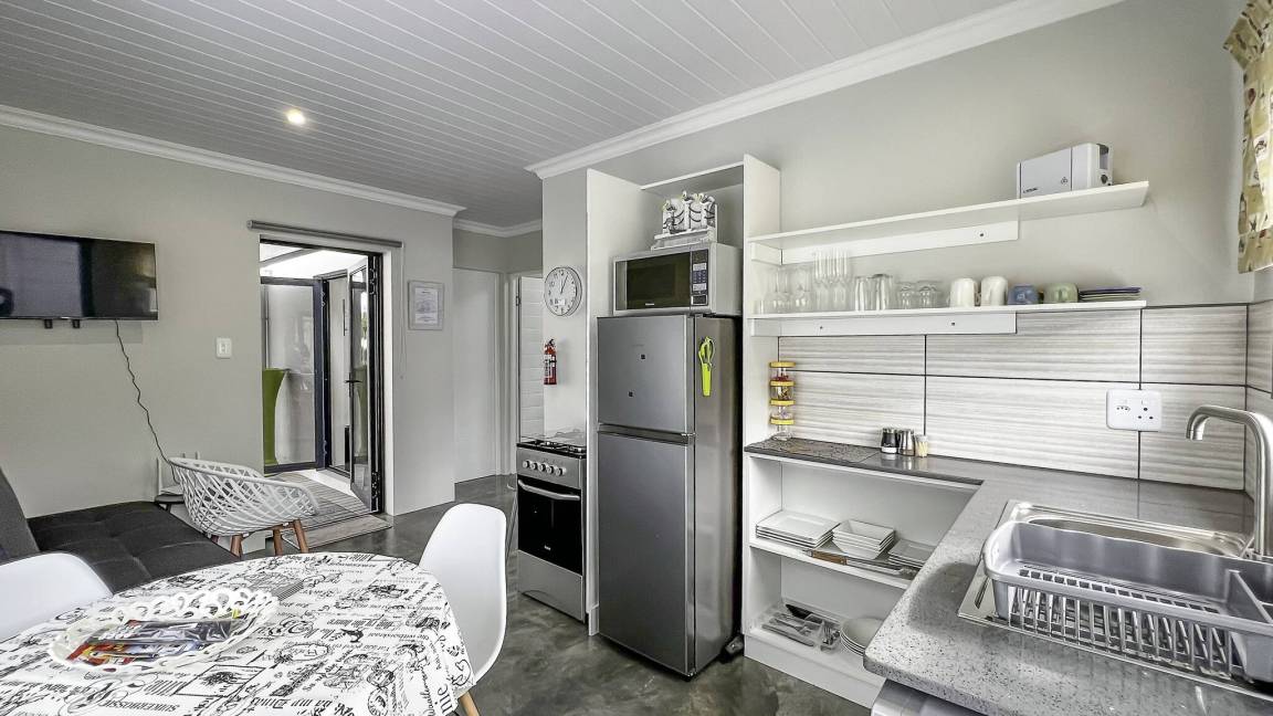80 M² Apartment ∙ 2 Bedrooms ∙ 4 Guests - Mossel Bay
