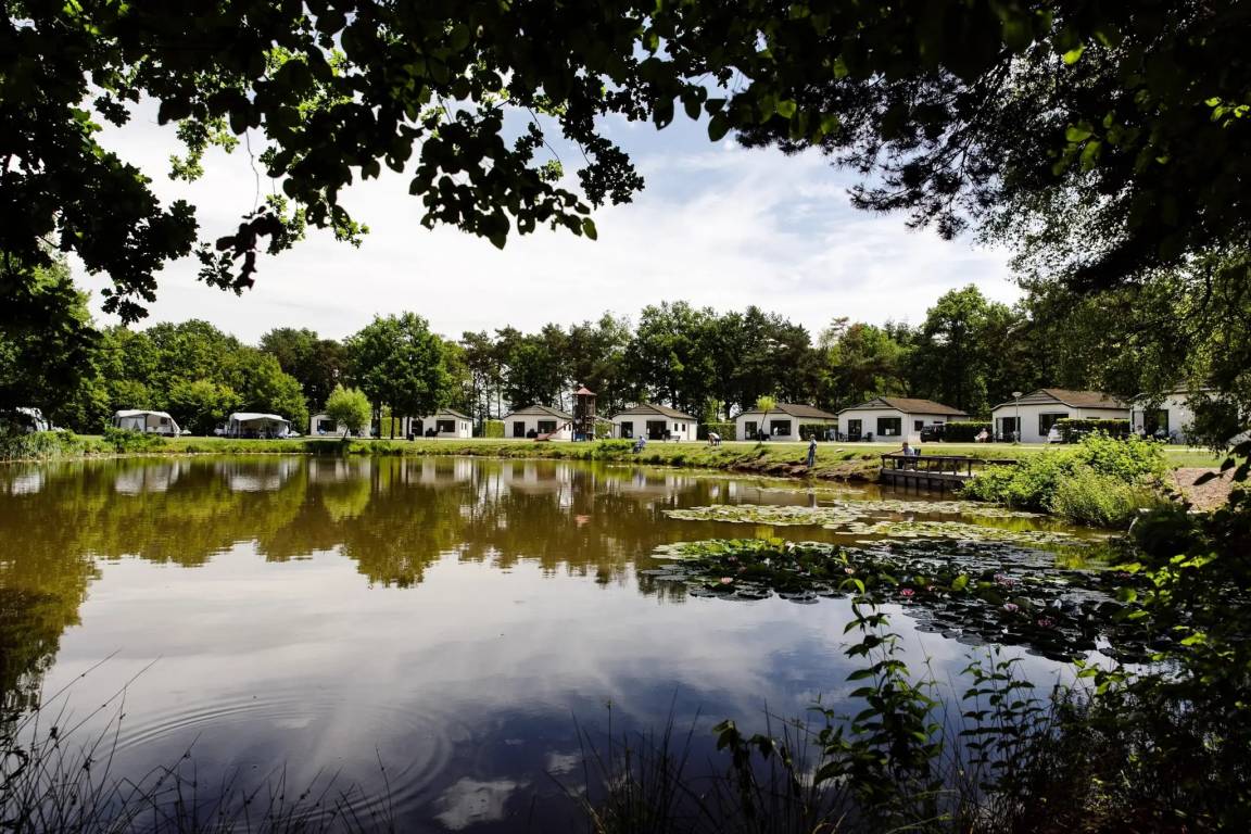 Chalet ∙ 3 Bedrooms ∙ 6 Guests - Tilburg