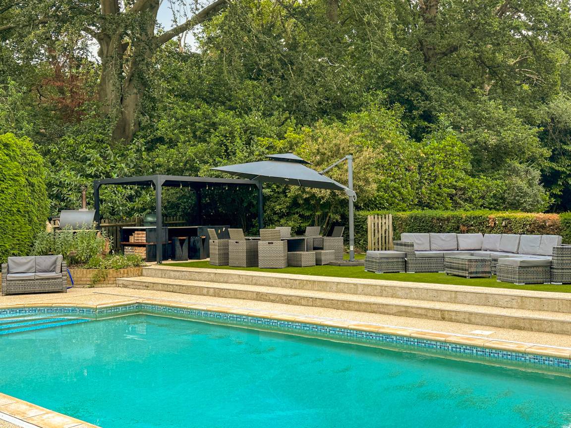 Cottage ∙ 2 Bedrooms ∙ 6 Guests - Hertfordshire