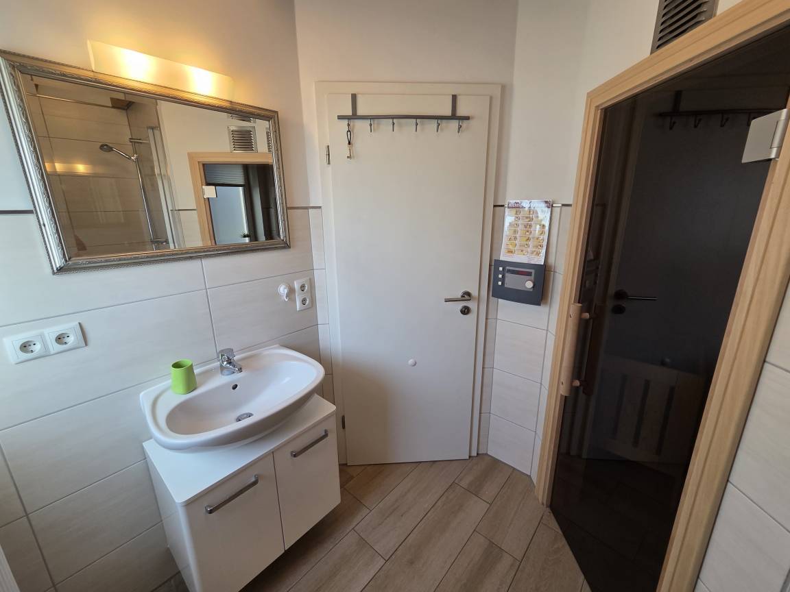76 m² Ferienhaus ∙ 3 Schlafzimmer ∙ 6 Gäste – Bild 12