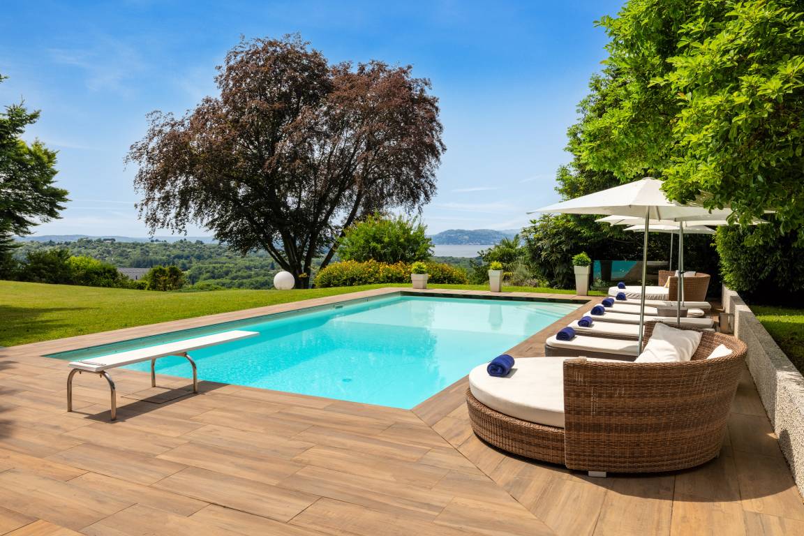 490 M² Villa Vacanza ∙ 6 Camere Da Letto ∙ 12 Ospiti - Brenta
