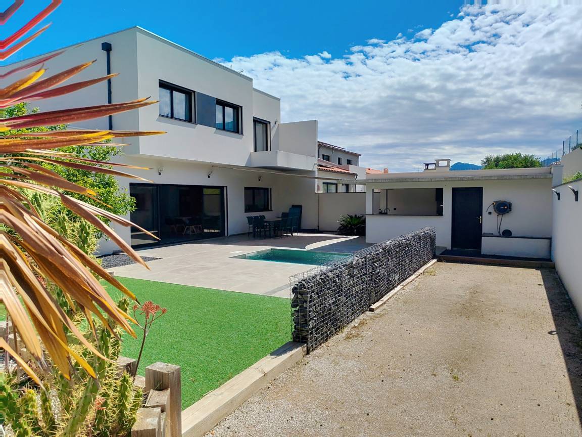 198 M² Huis ∙ 4 Slaapkamers ∙ 8 Gasten - Le Boulou