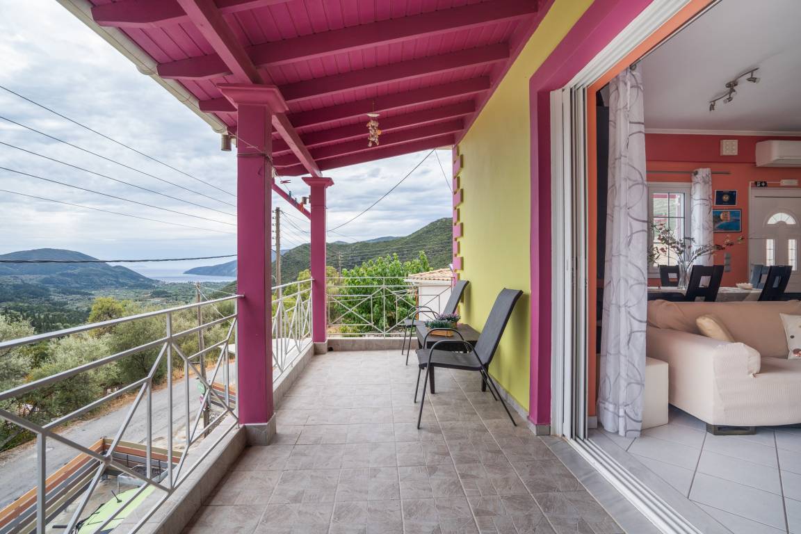 105 M² Apartment ∙ 3 Bedrooms ∙ 7 Guests - Lefkada
