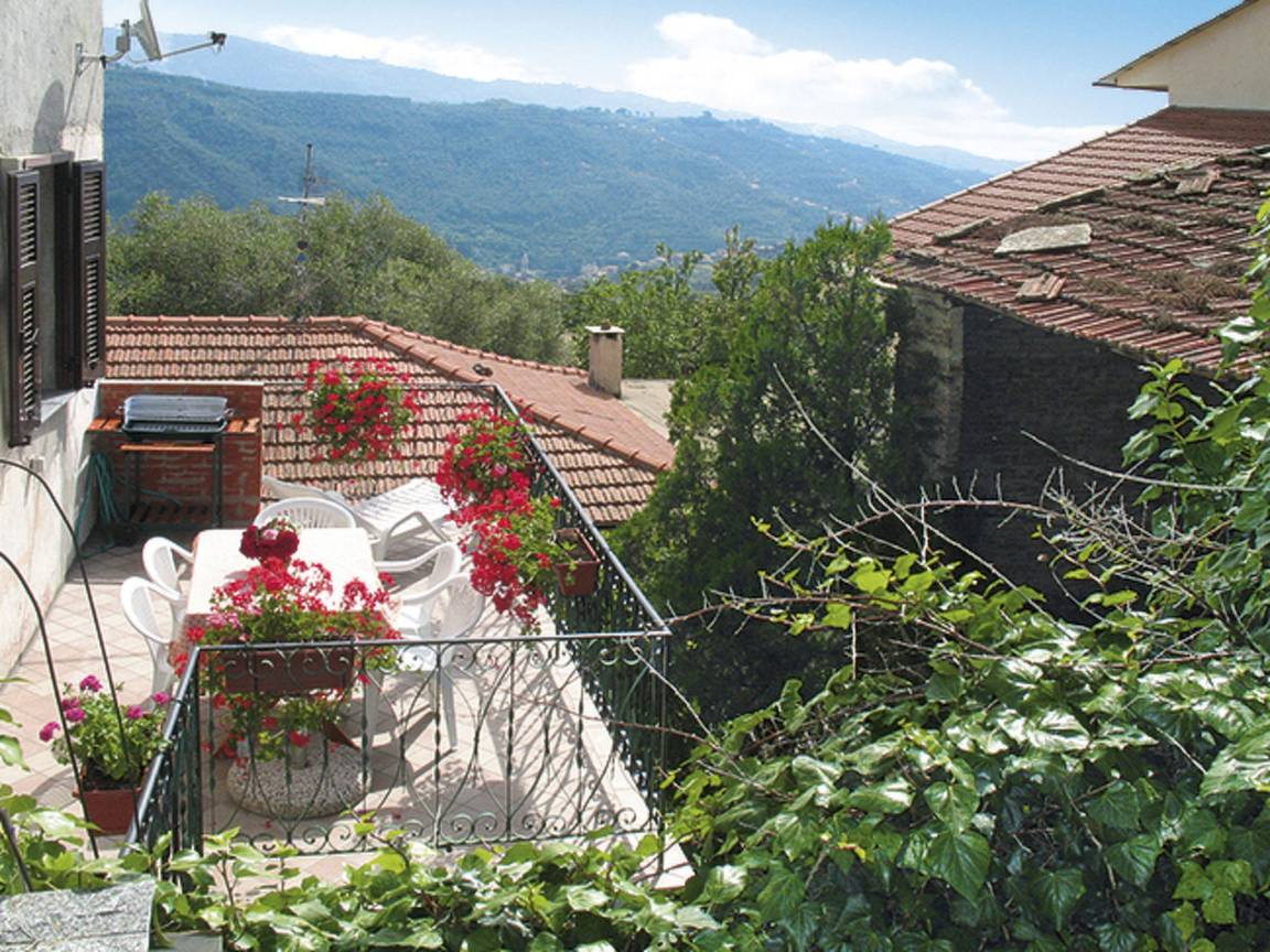 65 M² Ferienhaus ∙ 2 Schlafzimmer ∙ 5 Gäste - San Lorenzo al Mare