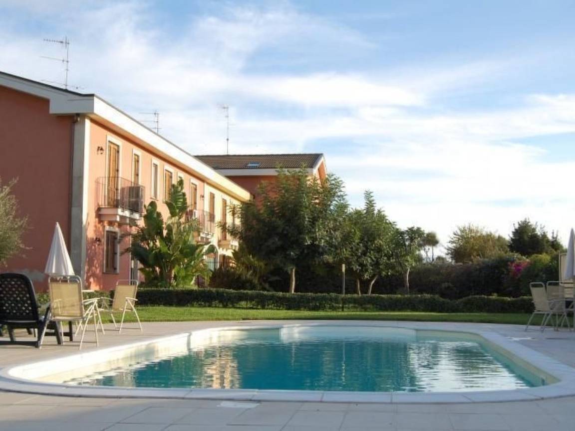 35 M² Apartamento ∙ 1 Habitación ∙ 4 Huéspedes - Valverde