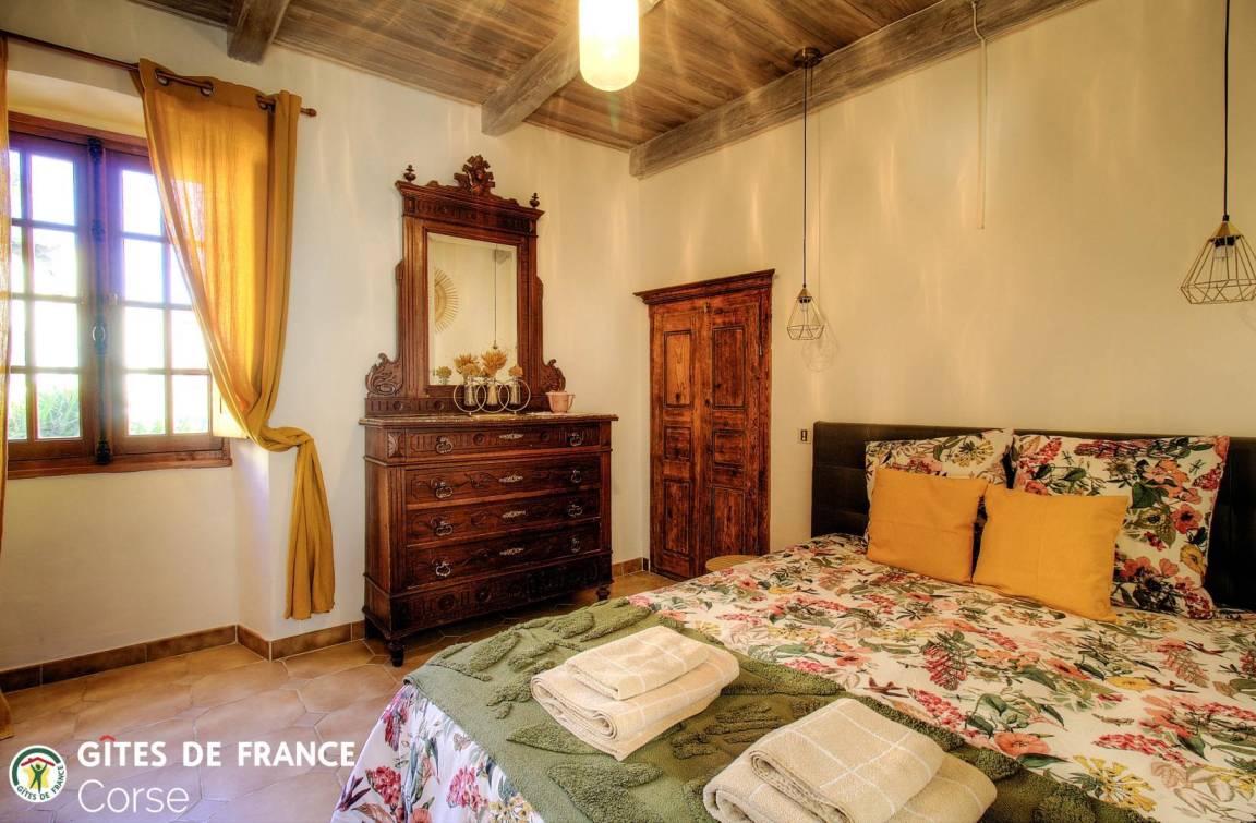 100 m² Gîte ∙ 2 Schlafzimmer ∙ 4 Gäste – Bild 15