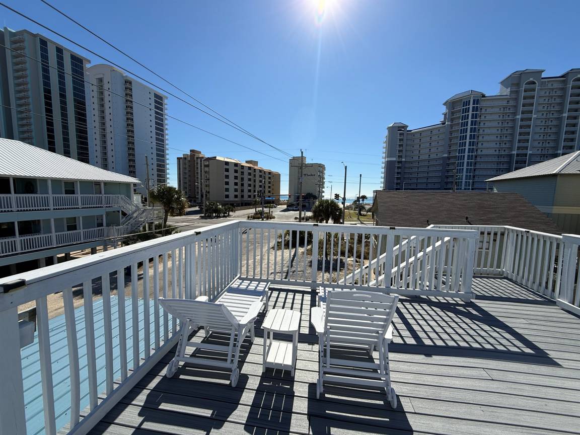House ∙ 2 Bedrooms ∙ 6 Guests - Gulf Shores, AL