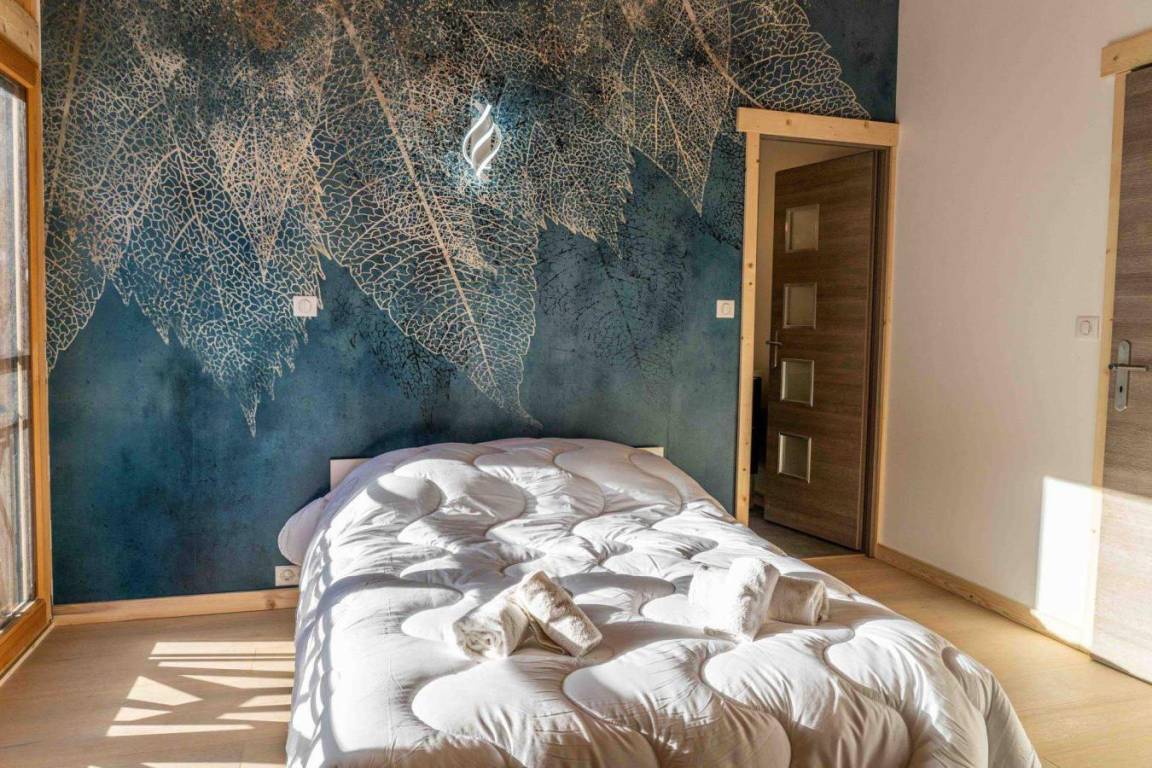 130 m² Chalet ∙ 5 Schlafzimmer ∙ 16 Gäste – Bild 10