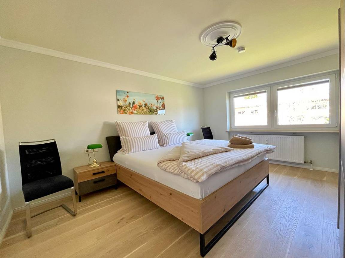 65 M² Ferienwohnung ∙ 2 Schlafzimmer ∙ 6 Gäste - Stiefenhofen