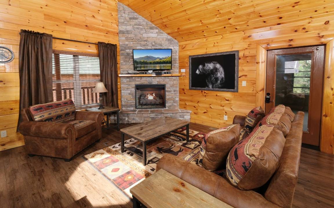 211 M² Cabin ∙ 3 Bedrooms ∙ 12 Guests - Pigeon Forge, TN