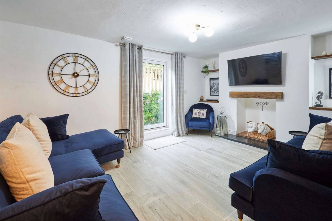 Apartment ∙ 4 Bedrooms ∙ 10 Guests - Whitby, UK