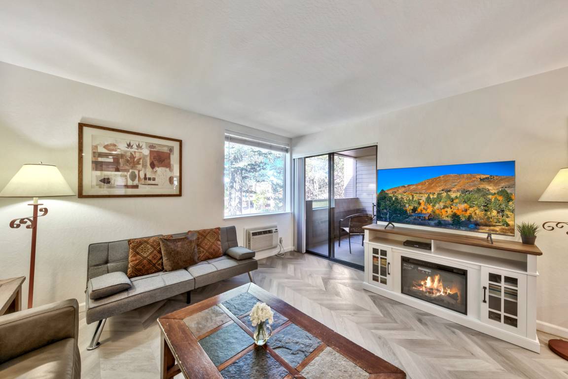 80 M² Condo ∙ 1 Bedroom ∙ 4 Guests - South Lake Tahoe, CA