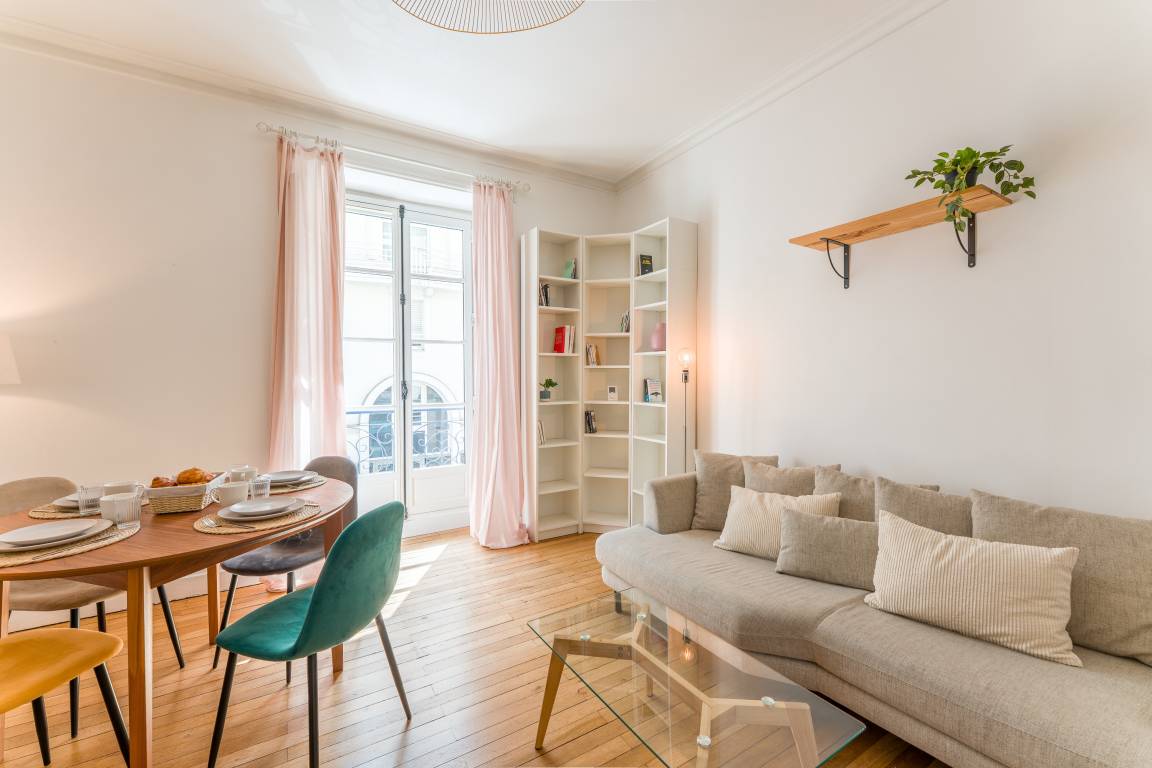 70 M² Apartamento ∙ 2 Habitaciones ∙ 4 Huéspedes - Nantes