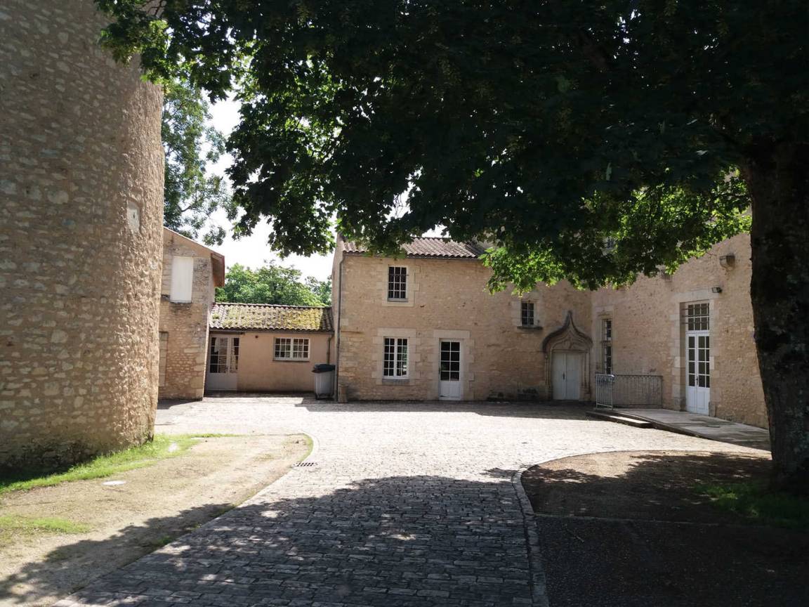 64 m&sup2; G&icirc;te 2 Schlafzimmer 4 G&auml;ste