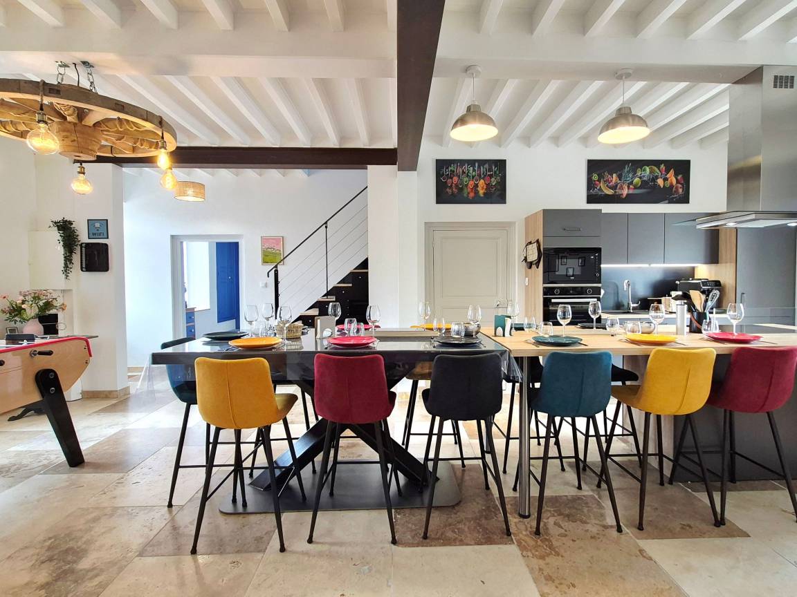 180 M² Cottage ∙ 5 Chambres ∙ 12 Personnes - Corbigny