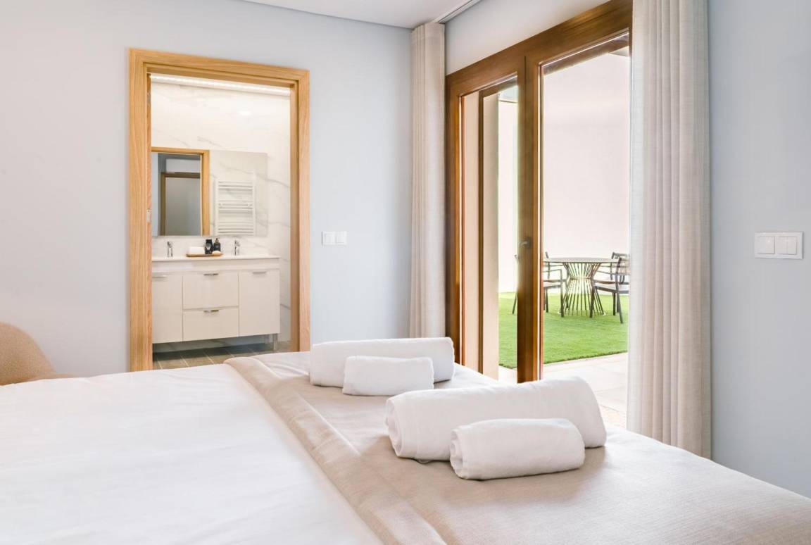 116 M² Apartment ∙ 2 Bedrooms ∙ 5 Guests - Vila Real