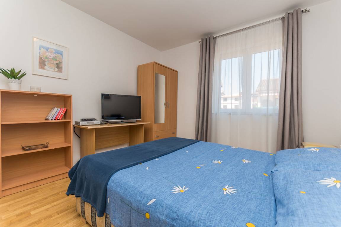 65 M² Appartement ∙ 2 Chambres ∙ 4 Personnes - Novigrad