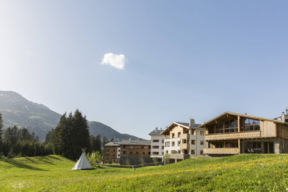 80 M² Apartment ∙ 2 Bedrooms ∙ 4 Guests - Lenzerheide