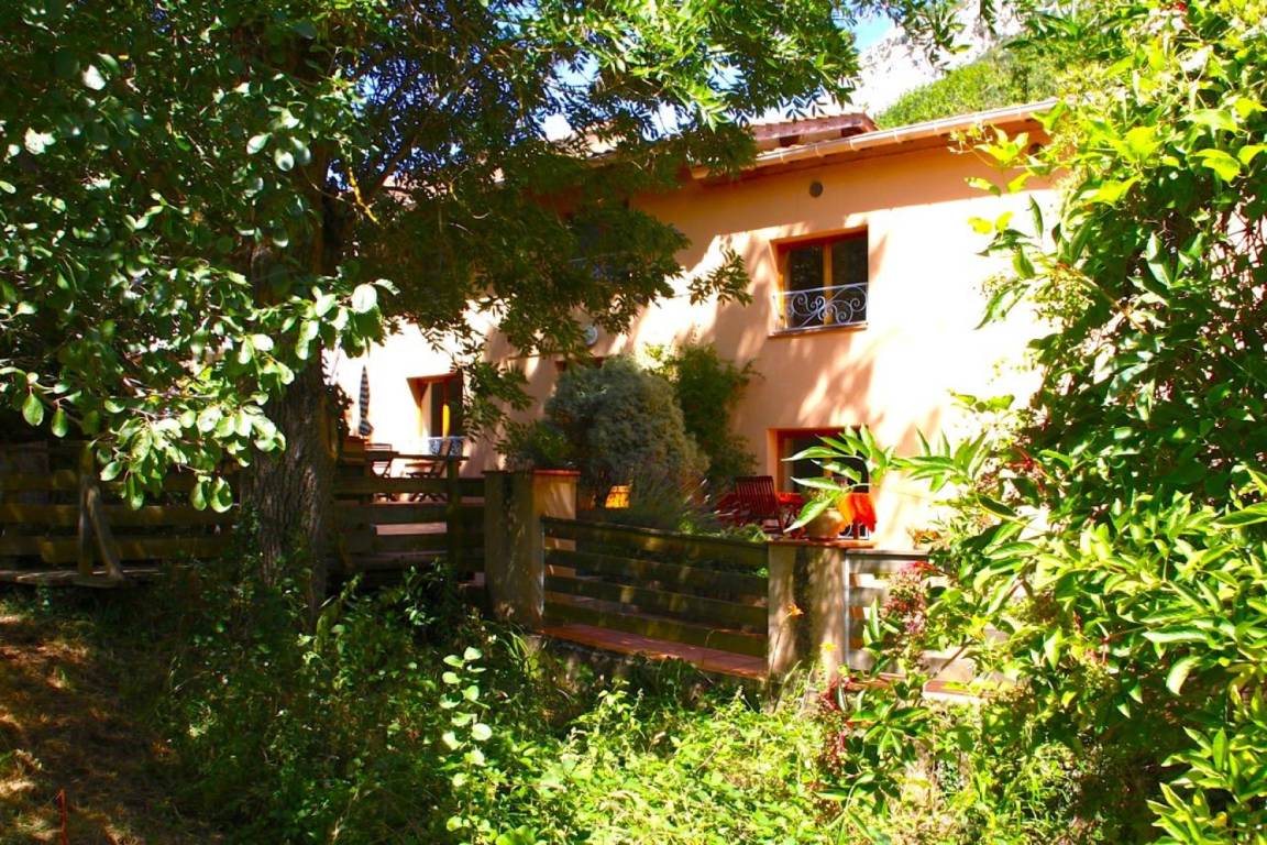 85 M² Gîte ∙ 3 Chambres ∙ 6 Personnes - Catalogne
