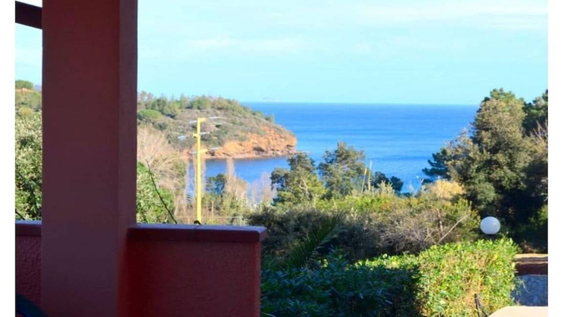 48 M² Ferienhaus ∙ 2 Schlafzimmer ∙ 7 Gäste - Elba