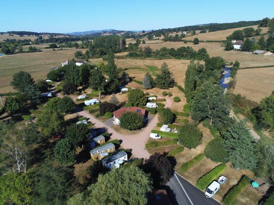 24 M² Caravan ∙ 2 Bedrooms ∙ 6 Guests - Charlieu