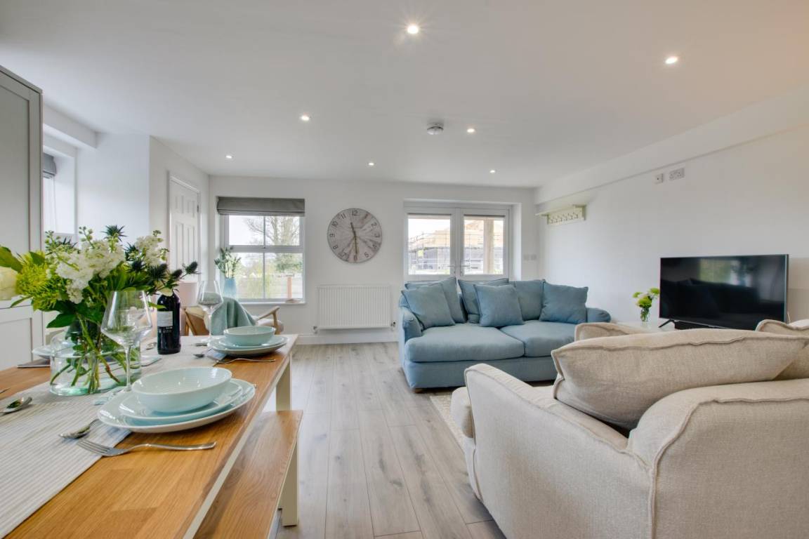 Cottage ∙ 3 Bedrooms ∙ 6 Guests - Padstow