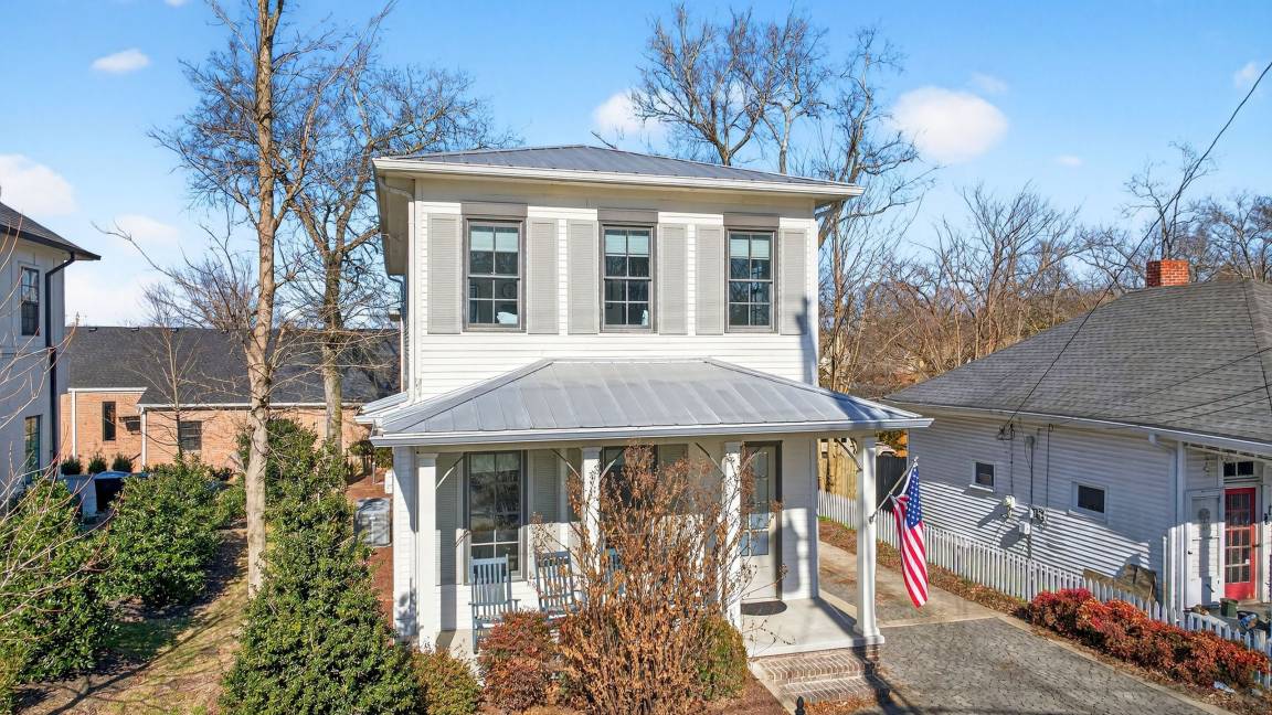 272 M² House ∙ 4 Bedrooms ∙ 10 Guests - Franklin, TN