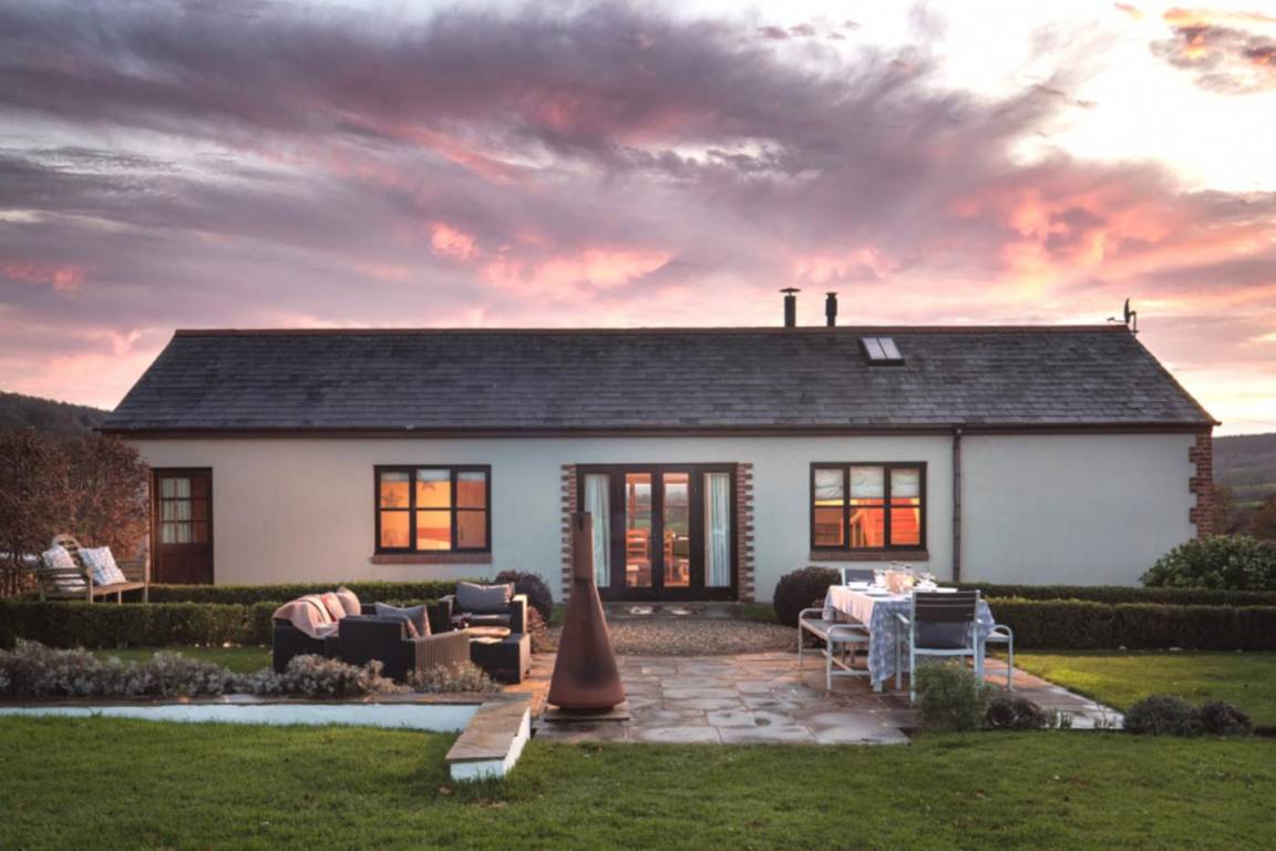 Cottage ∙ 3 Bedrooms ∙ 6 Guests - Honiton