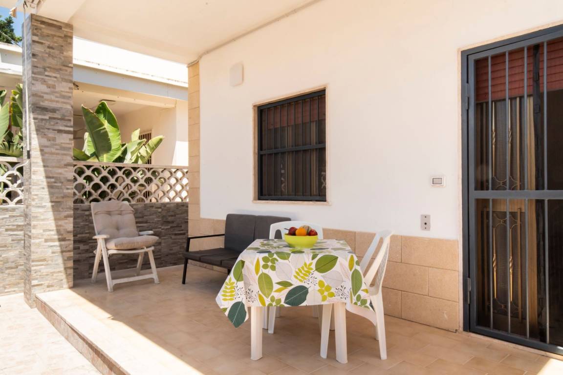 85 M² Talo ∙ 3 Makuuhuonetta ∙ 6 Vierasta - Torre Lapillo