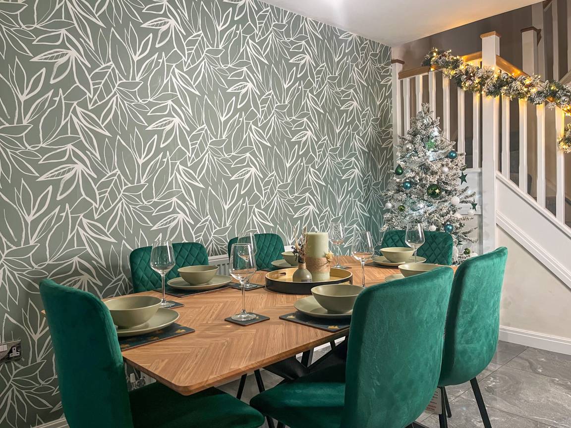 Cottage ∙ 3 Bedrooms ∙ 6 Guests - Bury