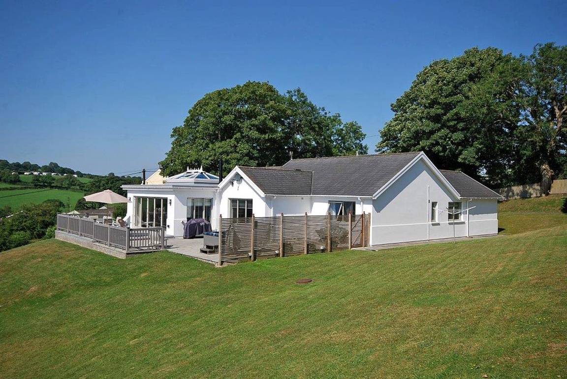 House ∙ 4 Bedrooms ∙ 8 Guests - Saundersfoot