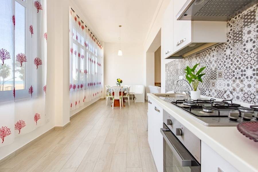 100 M² Apartment ∙ 3 Bedrooms ∙ 8 Guests - Vasto