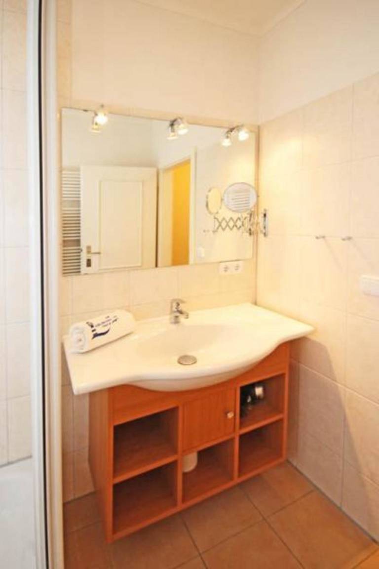 40 m² Ferienwohnung ∙ 1 Schlafzimmer ∙ 4 Gäste – Bild 7