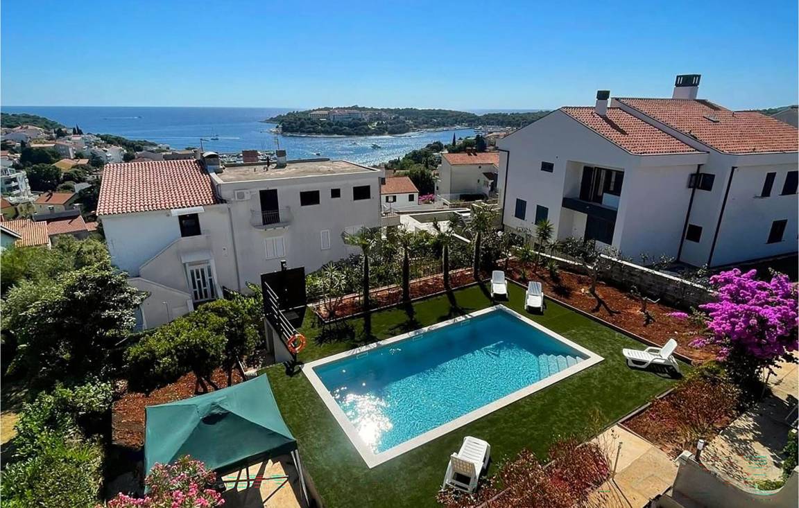 30 M² Appartement ∙ 1 Chambre ∙ 2 Personnes - Pula